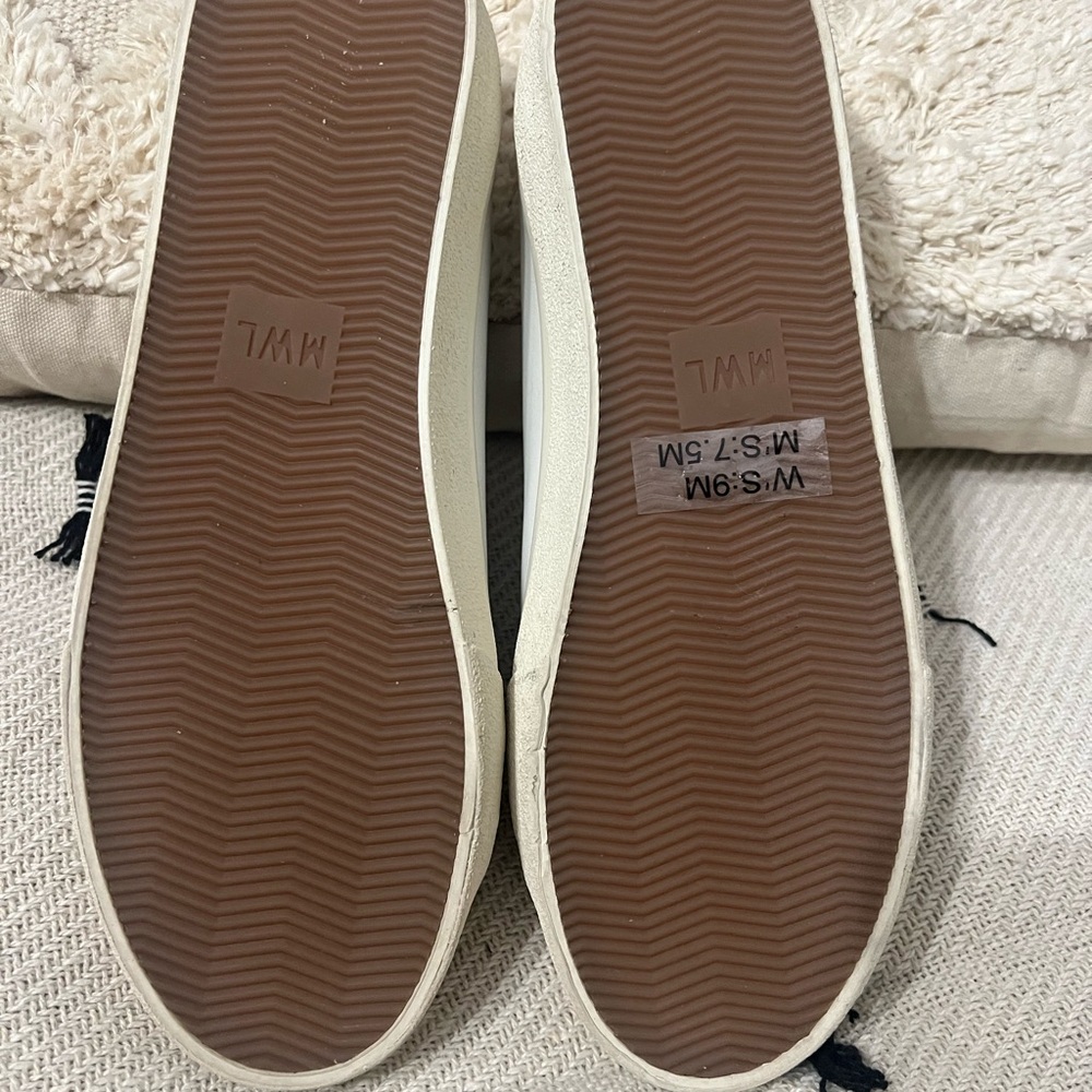 Madewell Sidewalk Low Top Leather Snakeskin Trim Sneakers - Picture 6 of 9